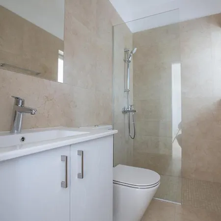 1555 - Your Dream With Private Pool In Exclusive Neighbourhood